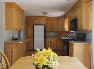 227 Taylor St, Pembroke, MA 02359