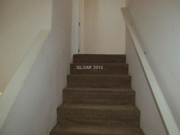 5th image of 8528 Pitney Ave
