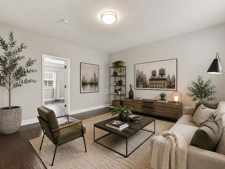 1st image of 102.5 Congress St #1