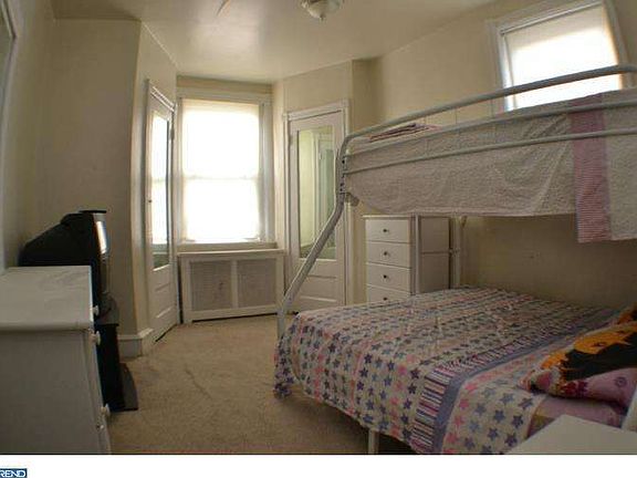 5th image of 252 W Albanus St