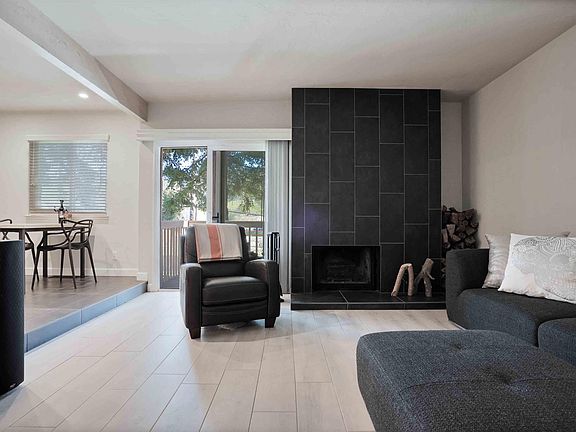 4th image of 8711 Mountain Blvd #1