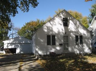 815 W Main St, Pipestone, MN 56164