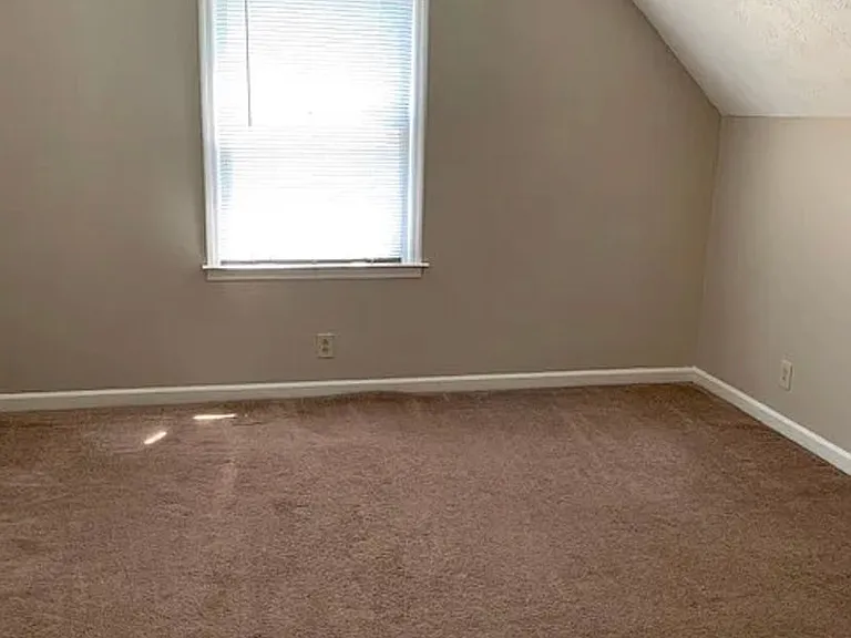 3118 Windemere Cir — Photo 4