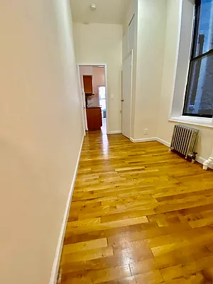 Rented by Douglas Elliman | media 25