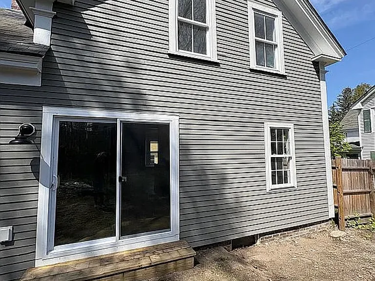 15 Lawton St — Photo 13