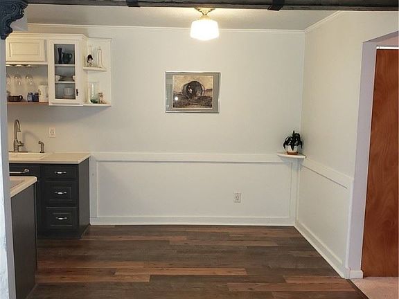 5th image of 16380 Heather Ln #F101