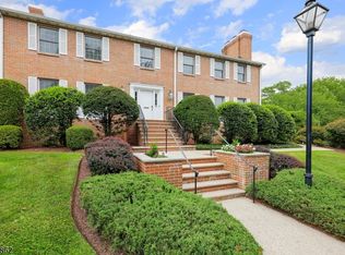 12 Cowperthwaite Place, Westfield Town, NJ 07090