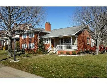 1135 Indiana Ave photo 1