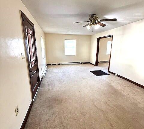 2nd image of 221 E Parrish St