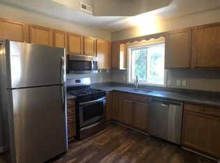 802 Library Ave APT 1, Carnegie, PA 15106