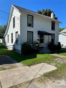 195 Glenwood Ave, Medina, NY, 14103