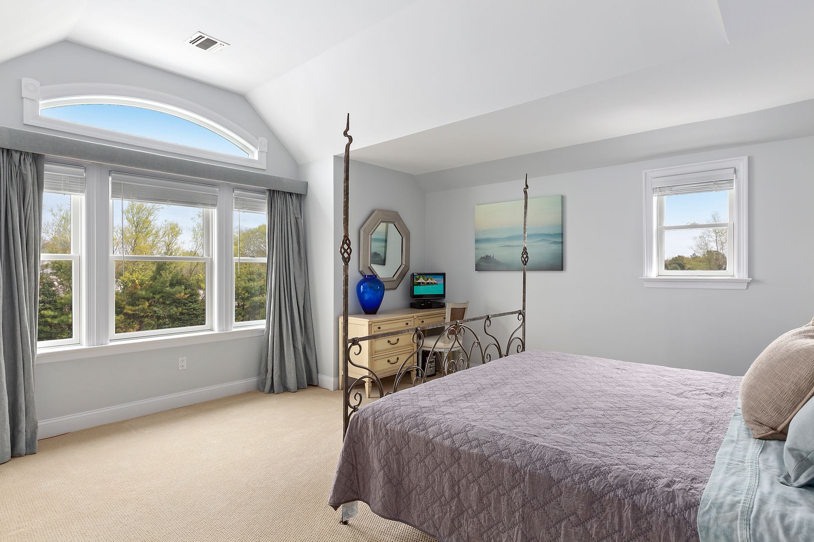  Guest Room 4