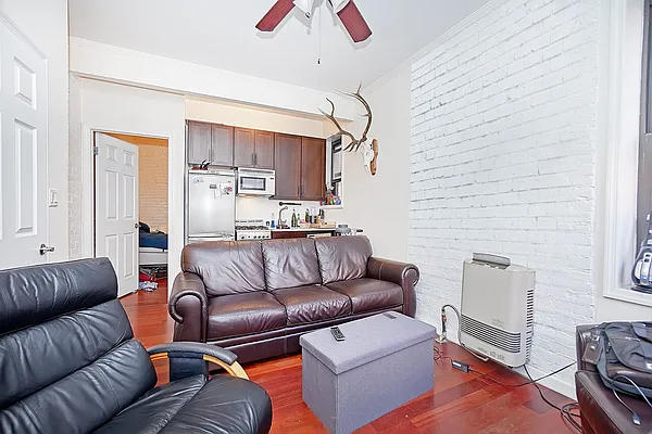 Rented by Keller Williams NYC | media 9