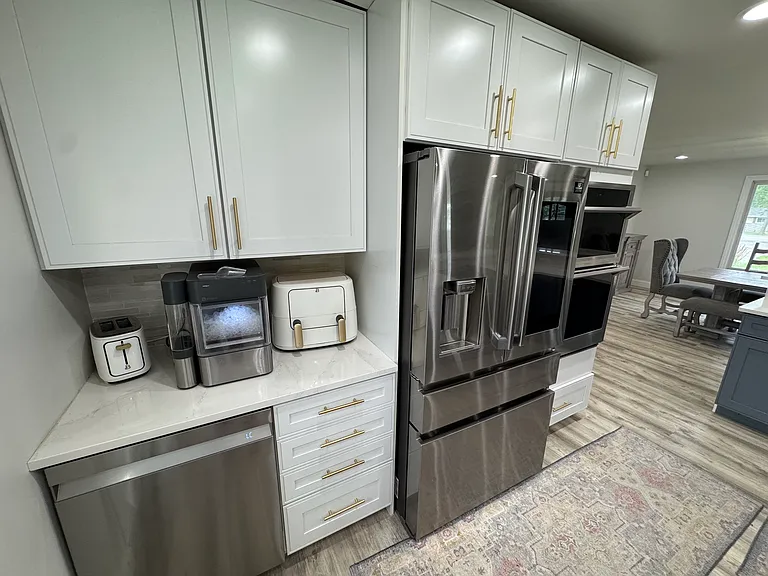 1571 N Huron Rd — Photo 37