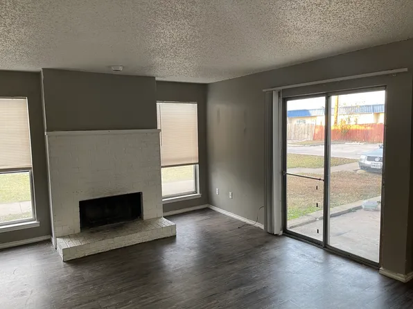 455 E Oates Rd, Garland, TX