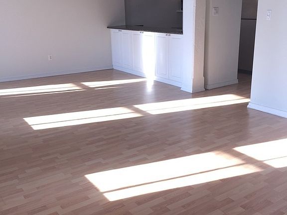 4th image of 136-38 N 2nd St #3D