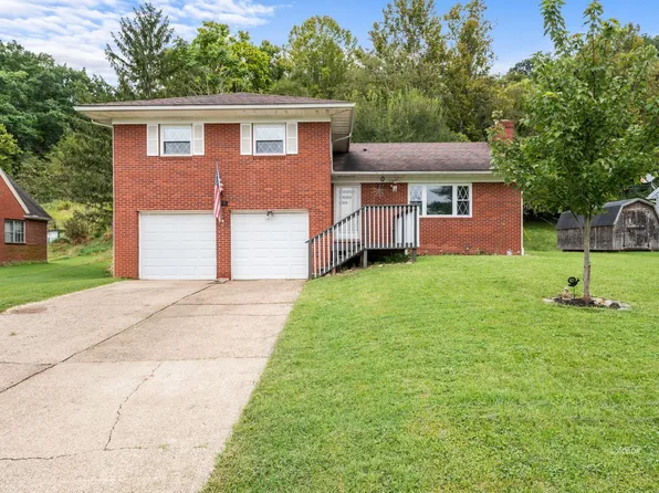 432 Hedgewood Dr, Gallipolis, OH 45631
