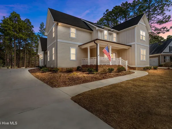 103 Brown Court, West End, NC 27376