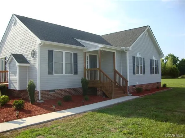 14468 Scotts Ln, Carson, VA 23830