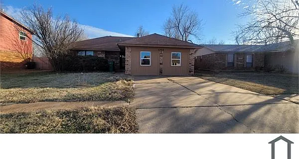 5 bed, 1519 sqft, $1,595 — Photo 1