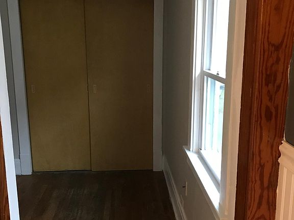 2nd image of 224 Hoover Ave Floor 2