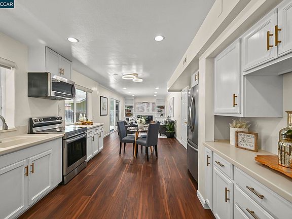 5th image of 508 Amherst Ct