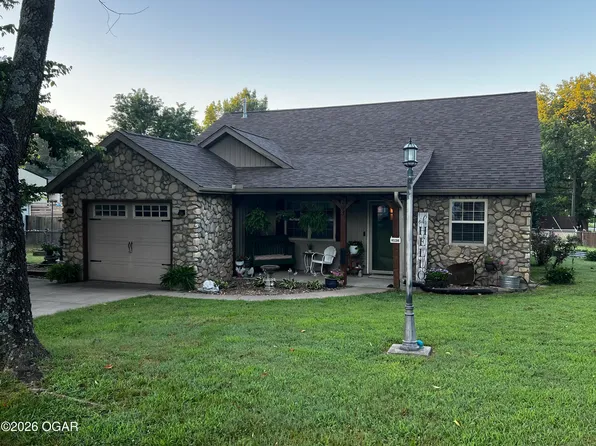 203 E 5th St, Purcell, MO 64857