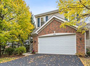 58 Blue Stem Ct, Streamwood, IL 60107
