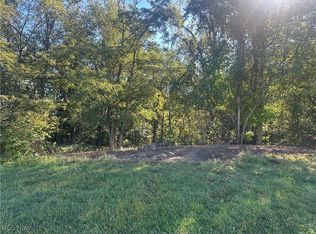 Fairmont Ave, Barnesville, OH 43713