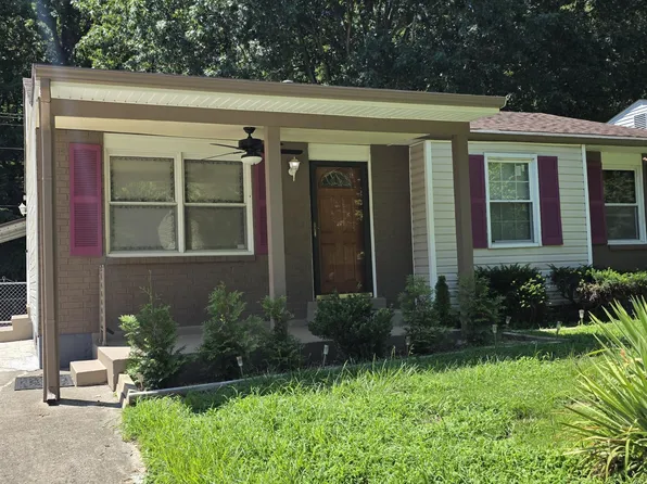 8702 Bost Ln, Louisville, KY 40219