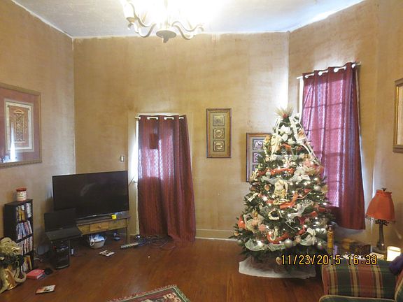 4th image of 1110 Jefferson Ave