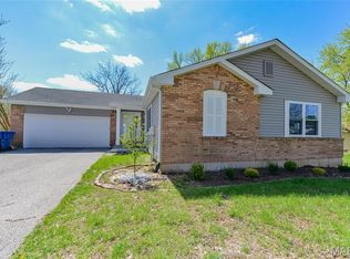 14333 River Oaks Ct, Florissant, MO 63034