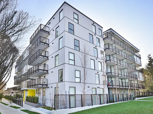 Laurel - 8605 Laurel St