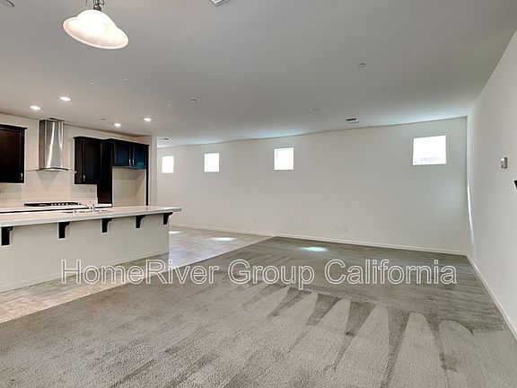 3rd image of 2918 Portage Way