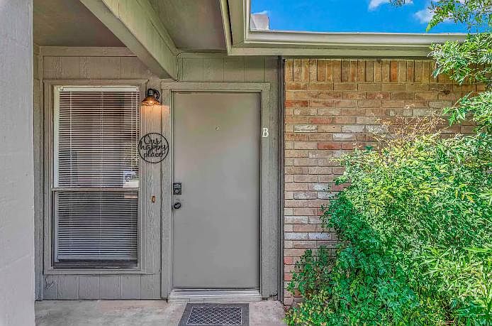 1st image of 713 San Mario Ct APT B