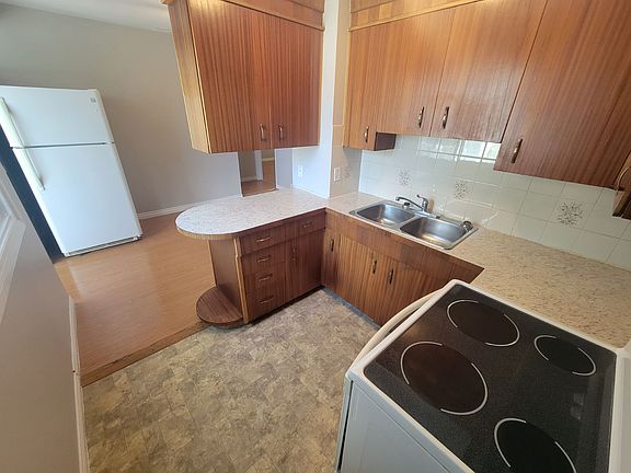 3rd image of 9648 153rd St NW