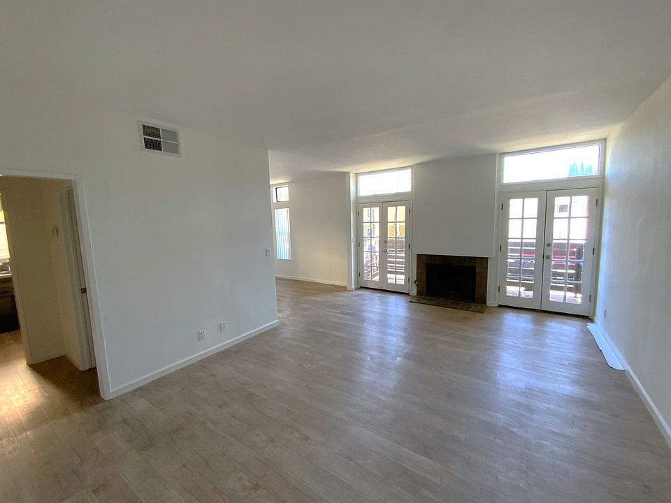 GD Etiwanda Town Houses 8745 Etiwanda Ave Northridge CA Zillow