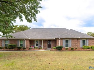 7706 Bailey Cove Rd SE, Huntsville, AL 35802