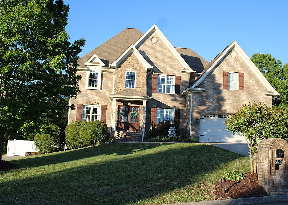 1st image of 259 Covenant Dr NE