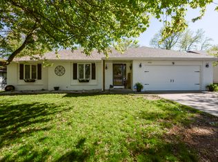2722 W Swan St, Springfield, MO 65807