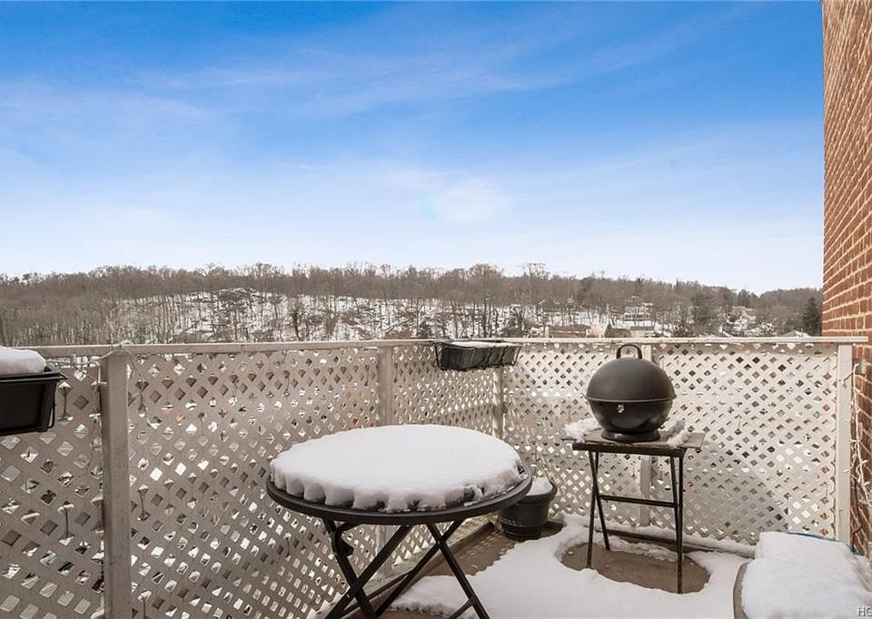 1st image of 30 E Hartsdale Ave APT 6C