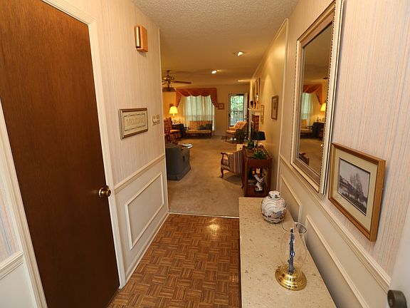 4th image of 11909 Saint Charles Blvd