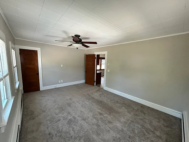 Bright living space in great condition