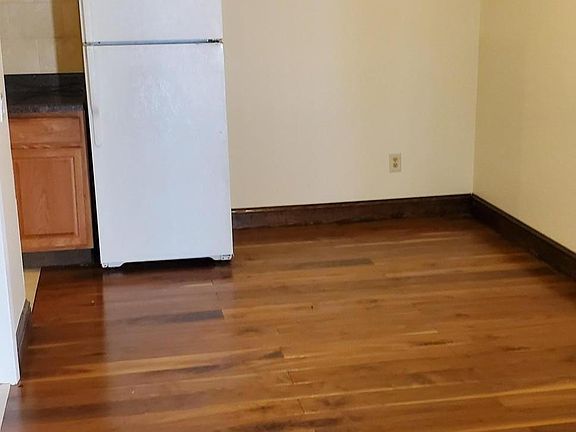 2nd image of 12 Fairmount Ave