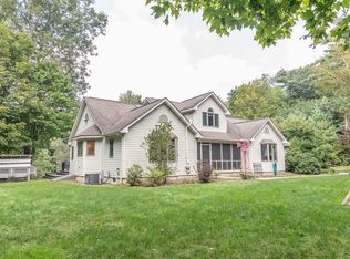 404 State St, Belchertown, MA 01007