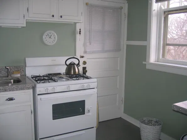 228 N Oak Park Ave #3CC, Oak Park, IL 60302