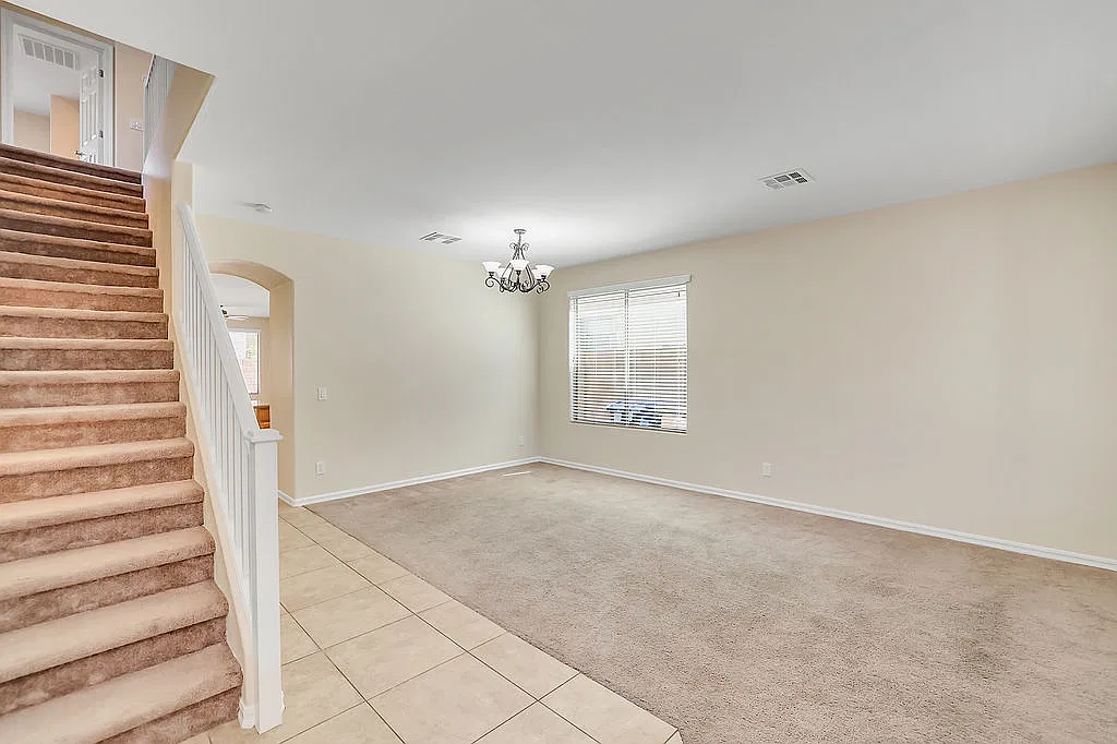 19054 E Seagull Drive — Photo 3