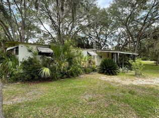 11511 SE 82nd St, Morriston, FL 32668