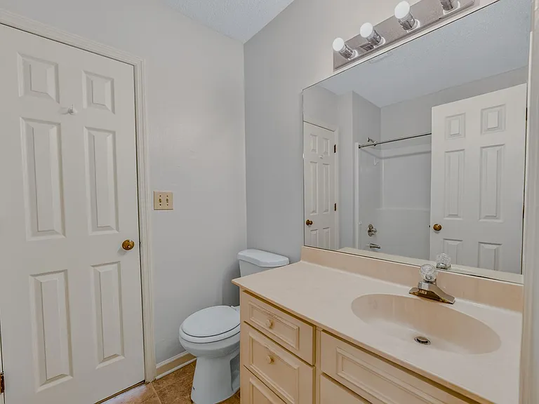 207 Harwell Ave — Photo 24