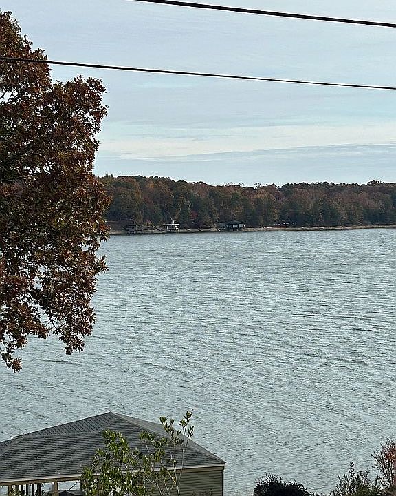 1st image of 1400 Berry Hill Dr